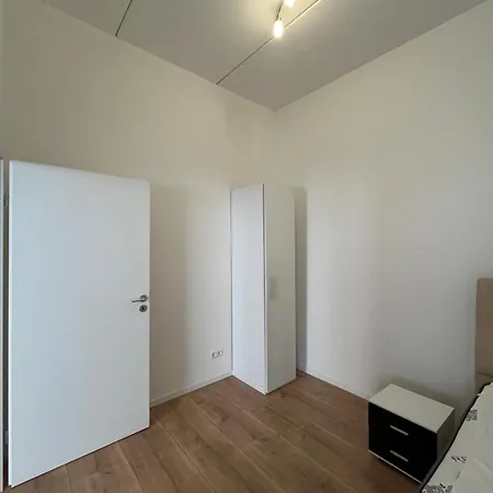 Daire Moebliertes 2-zimmer-apartment - Kaefertal